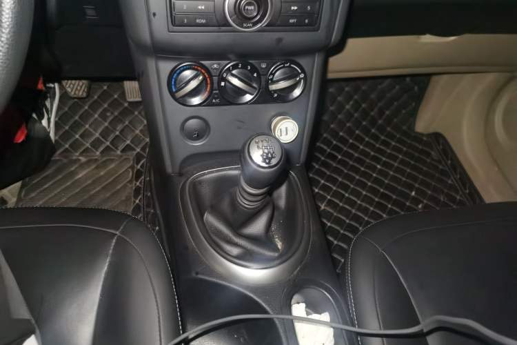 Used Nissan Qashqai 2008 20S Fire 6MT 2WD