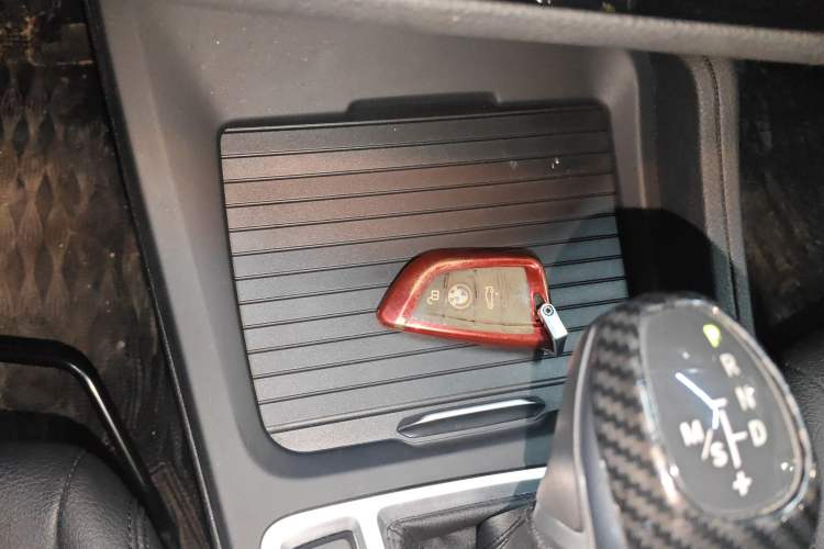 Used BMW 1 Series 2019 118i Fashion Model Vehicle Key