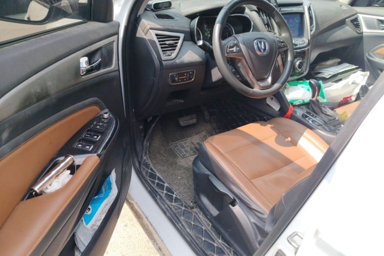 Used Changan CS75 2017 Shangkui Edition 1.5T Automatic Fengxiang Model