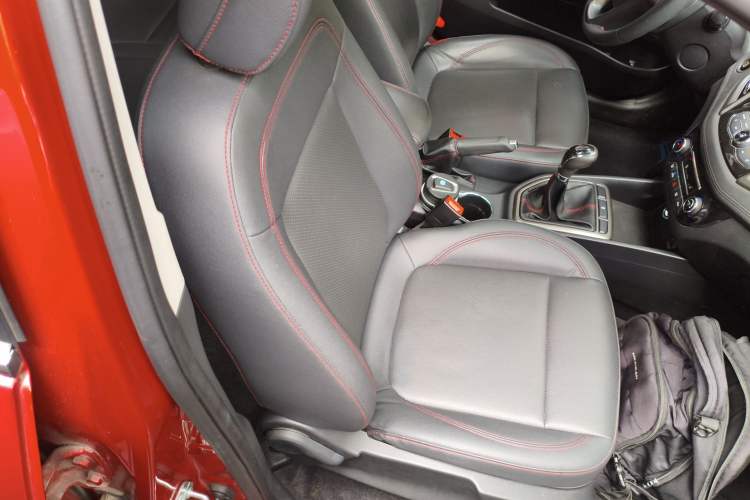 Used CHANGAN Eado 2016 1.6L GDI Manual JingShang Model Right Front Seat