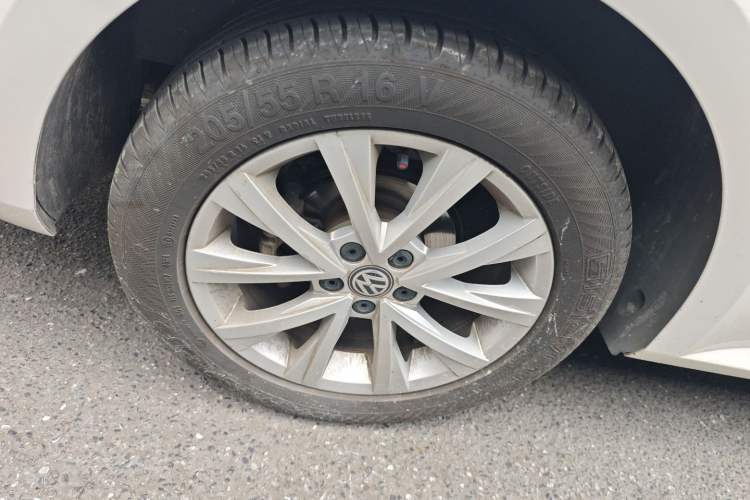 Used Volkswagen Lavida 2017 230TSI DSG Comfort Edition
