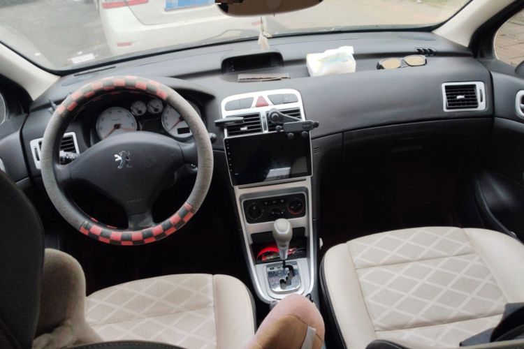 Used Peugeot 307 2010 Hatchback 1.6L Automatic Comfort Edition