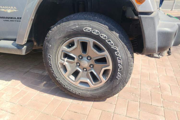 Used Jeep Wrangler 2015 3.0L Sahara Four-Door Comfort Edition