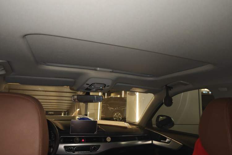 Used Audi A4L 2017 40 TFSI Fashion Model Headliner