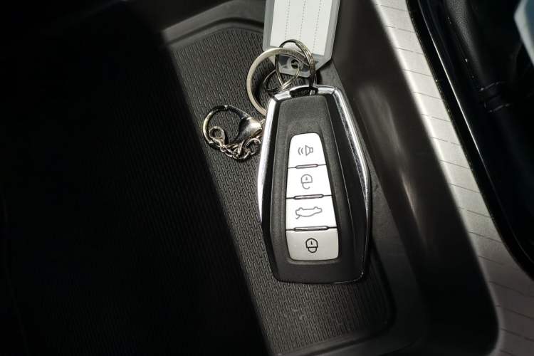 Used Geely Auto Emgrand 2023 4th Generation Champion Edition 1.5L CVT Flagship Model