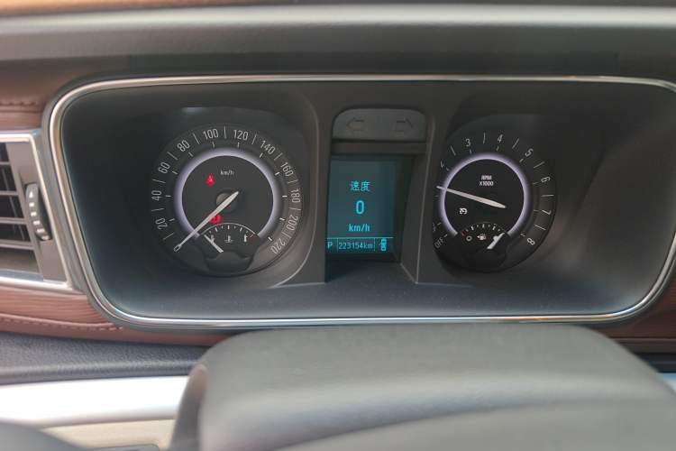 Used Buick GL8 2017 25S Luxury Version China V Standard Instrument Cluster