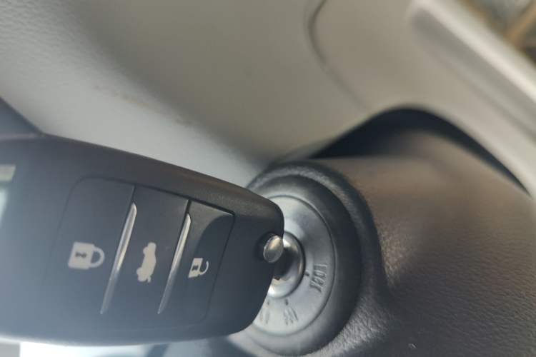 Used CHANGAN Benni E-Star 2021 National Edition Colorful Version Lithium Iron Phosphate (31.86 kWh)
