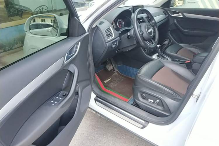 Used Audi Q3 2016 35 TFSI Fashion Model