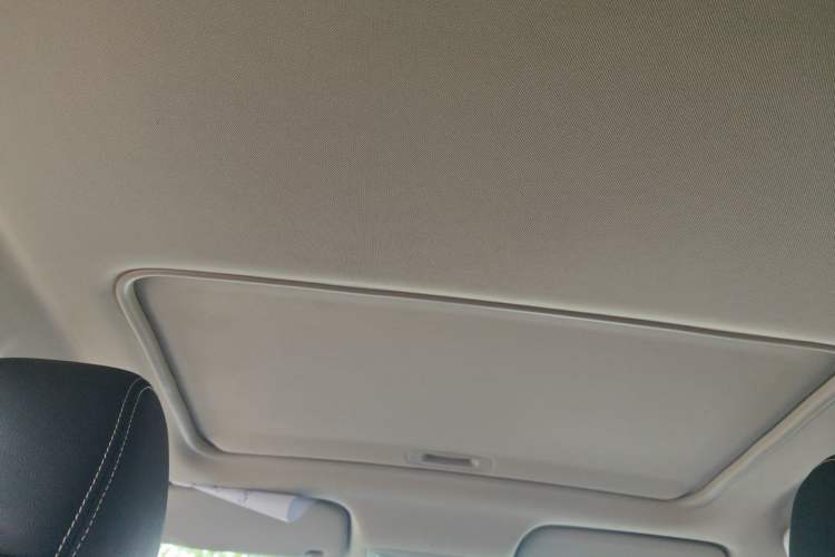 Used Soueast DX3 2019 1.5L Manual Luxury Model China VI Standard Headliner