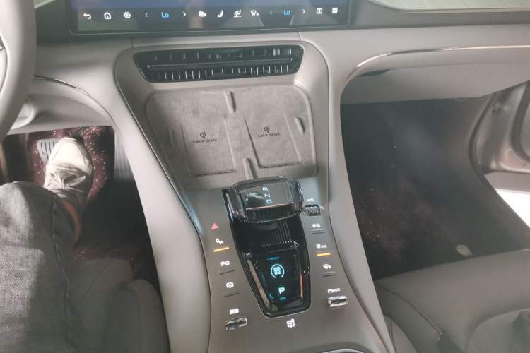 Used Denza N7 2023 Long-Range Performance Max Edition