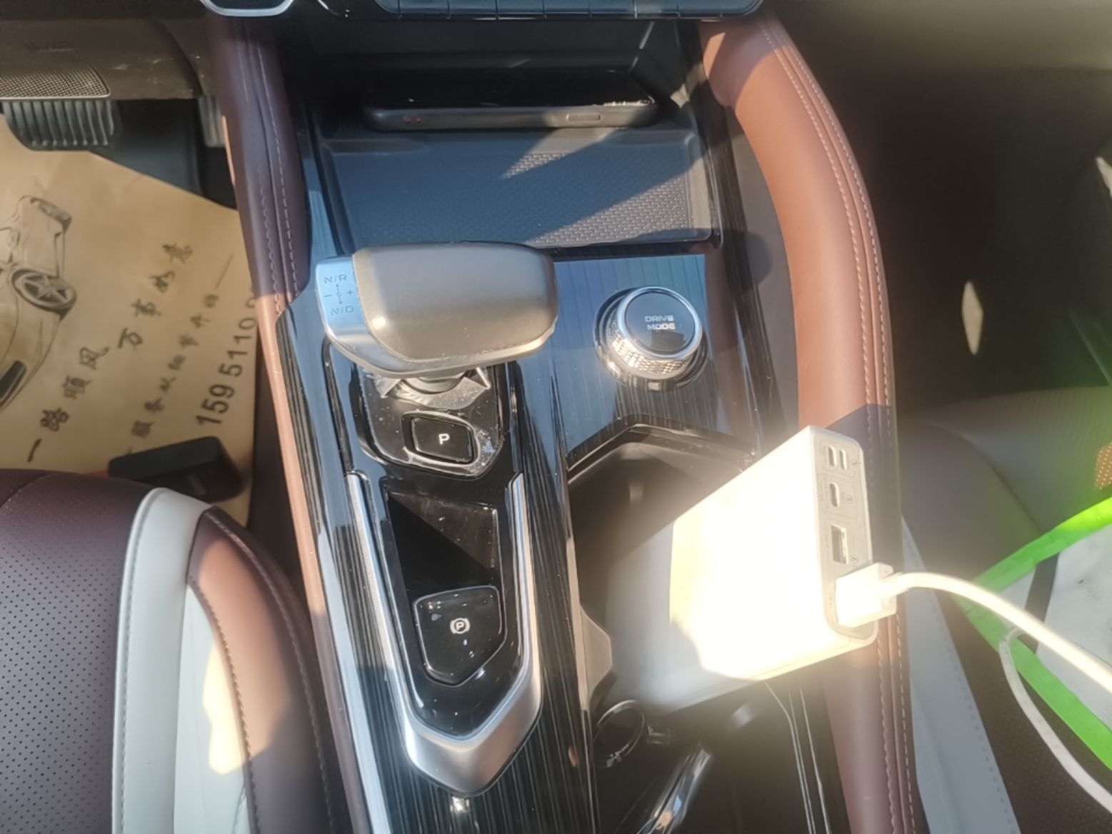 Geely Auto Monjaro L 2021 2.0TD DCT EVO Two-Wheel Drive Smart Luxury Version — снимка 16
