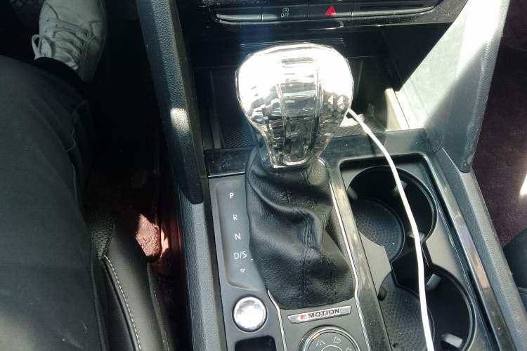 Used Volkswagen Teramont 2017 380TSI Four-Wheel Drive Luxury Edition Gear Lever