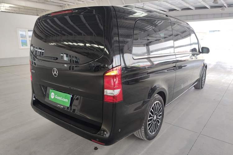 Used Mercedes-Benz Vito 2016 2.0T Business Edition Rear Right 45 Deg