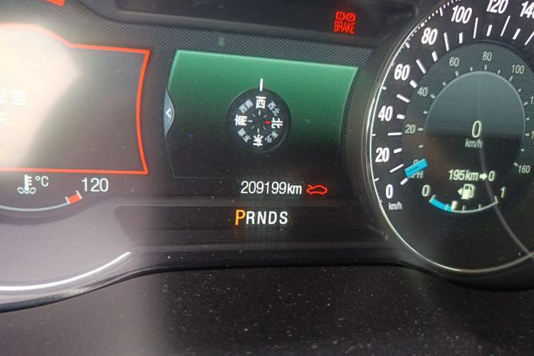 Used Ford Edge 2015 2.0T GTDi Four-Wheel Drive Prestige Model