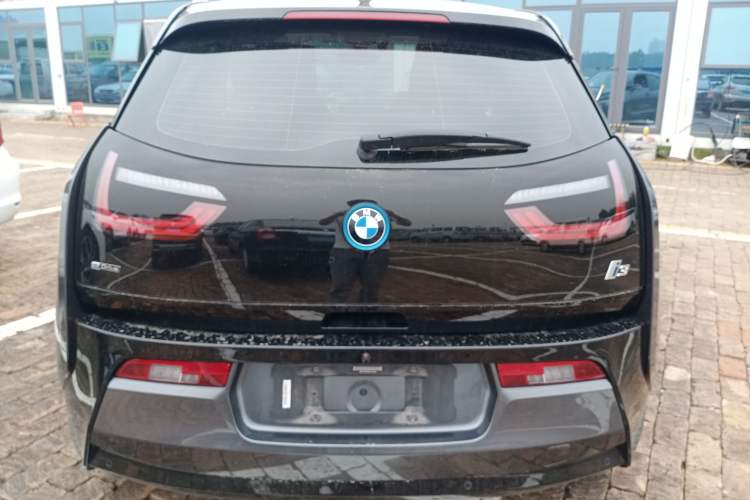 Used BMW i3 2016 Upgraded Deluxe Edition
