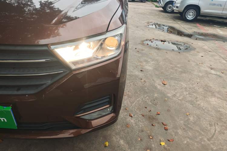 Used Wuling Hongguang 2019 1.5L S Comfort Edition China VI LAR