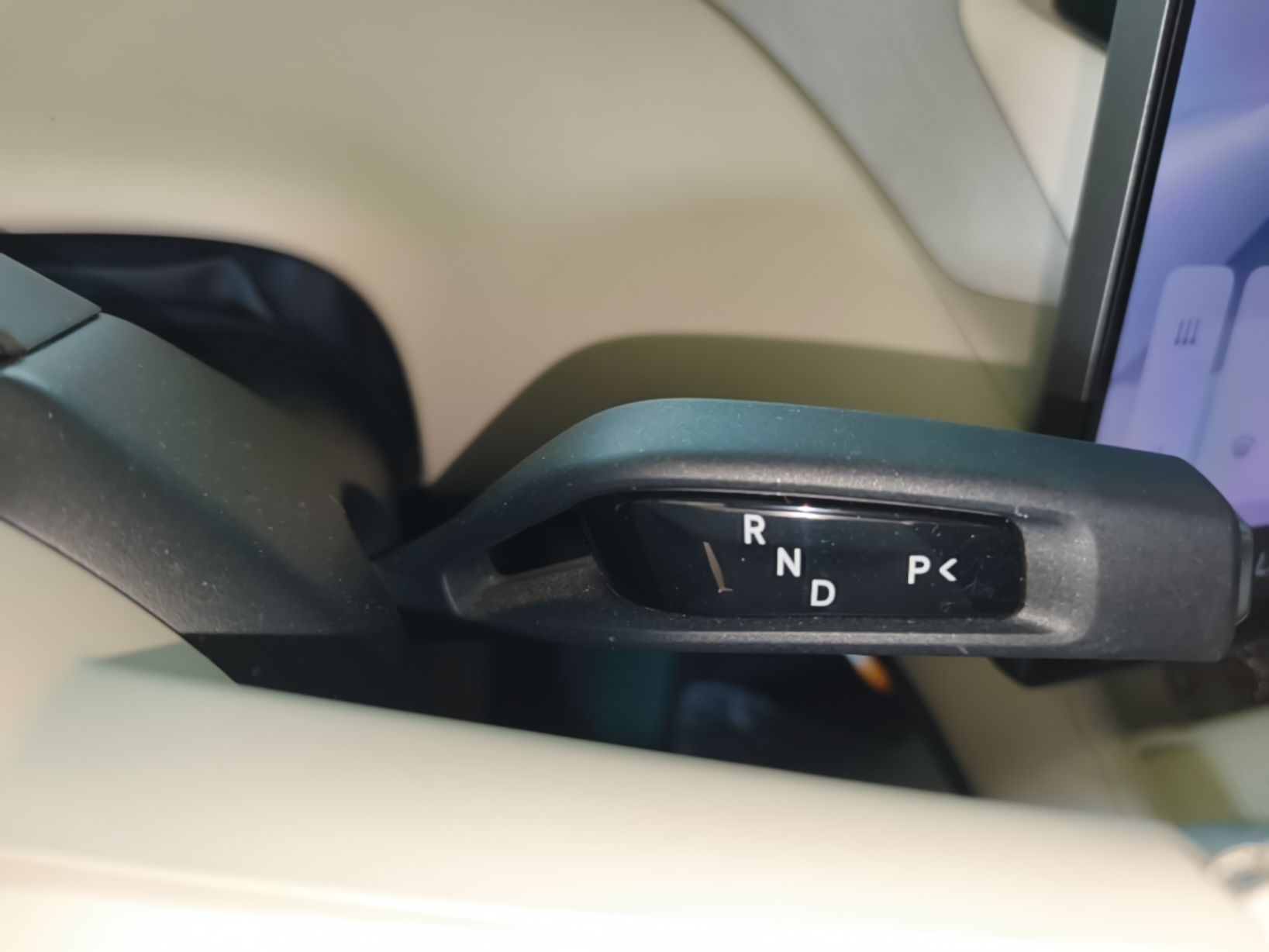 Xiaomi Auto YU7 2025 Ultra-Long Range Rear-Wheel Drive Version — снимка 16