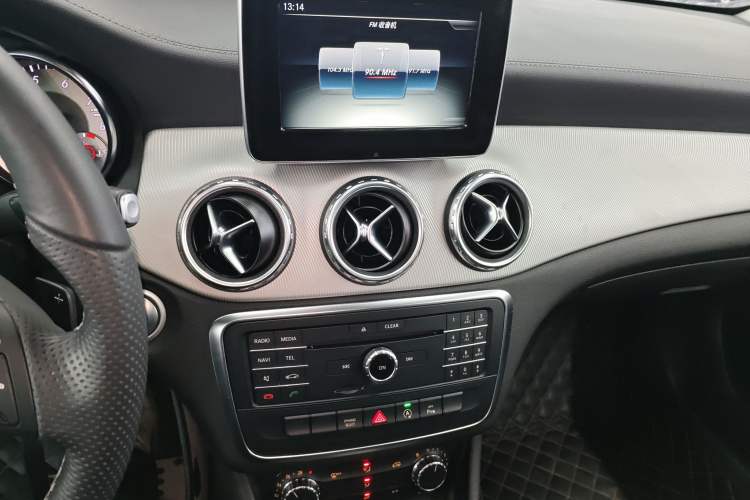 Used Mercedes-Benz GLA 2016 GLA 200 Fashion Model
