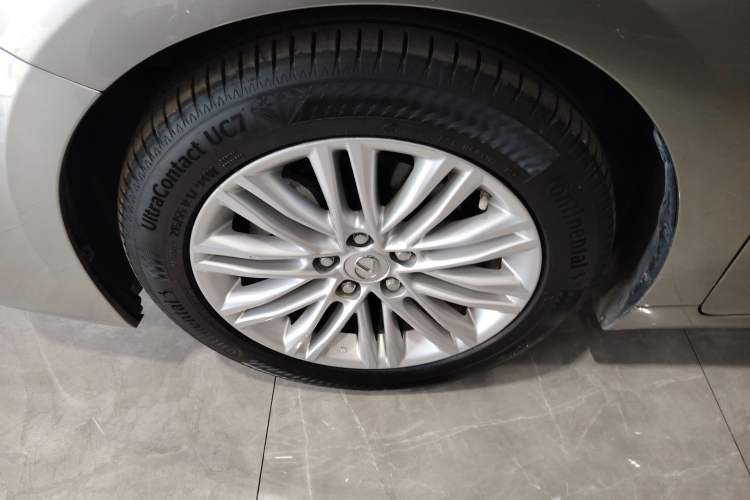 Used Lexus ES 2015 200 Elite Edition
