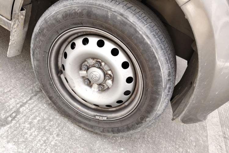 Used CHANGAN KUAYUE Xing V5 2021 1.6L Fortune-Attracting Edition Comfort Model DAM16KR