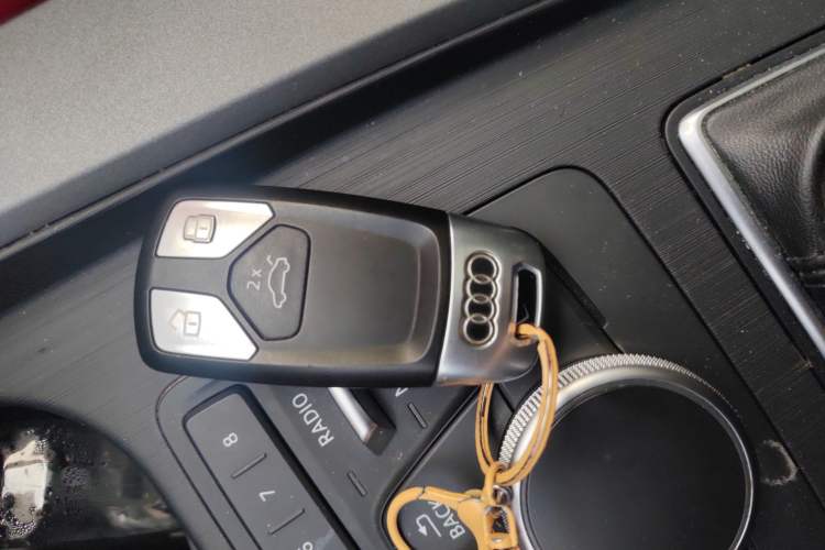 Used Audi A4L 2019 40 TFSI Ambition China VI
