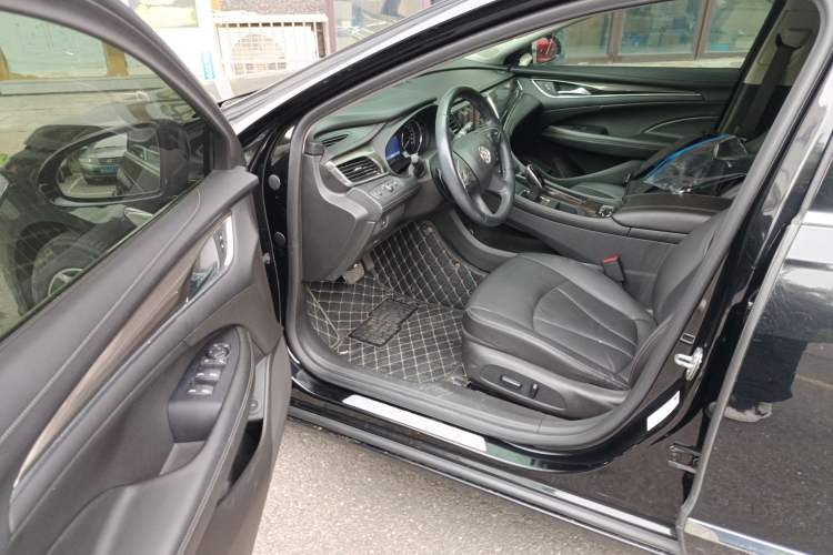 Used Buick LaCrosse 2022 652T Luxury Version