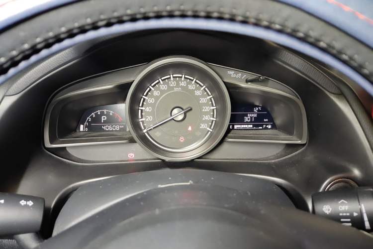 Used Mazda Mazda 3 Axela 2017 Sedan 2.0L Automatic Prestige Model China V Standard