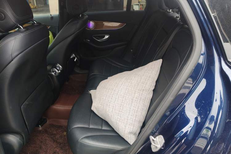 Used Mercedes-Benz GLC Coupe 2018 GLC 260 4MATIC Coupe SUV Left Rear Seat