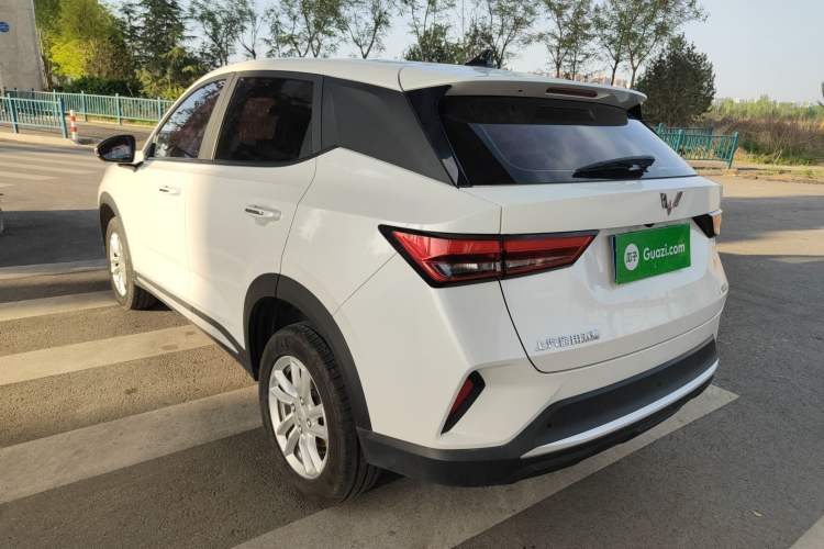 Used Wuling Alvez 2022 1.5L CVT Comfort Edition Rear Left 45 Deg