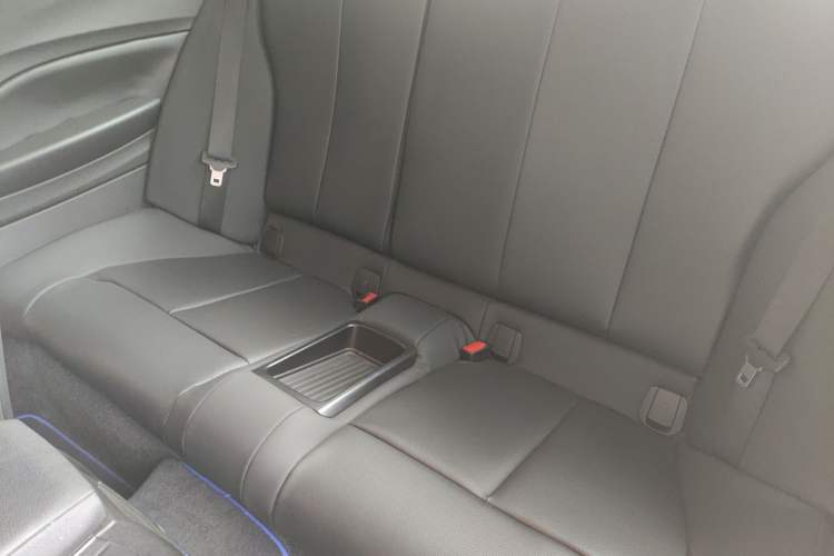 Used BMW 2 Series 2014 220i Leading Model
