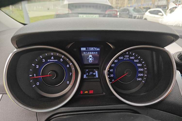 Used Hyundai Elantra (5th Generation / Langdong) 2013 1.6L Automatic Luxury Model