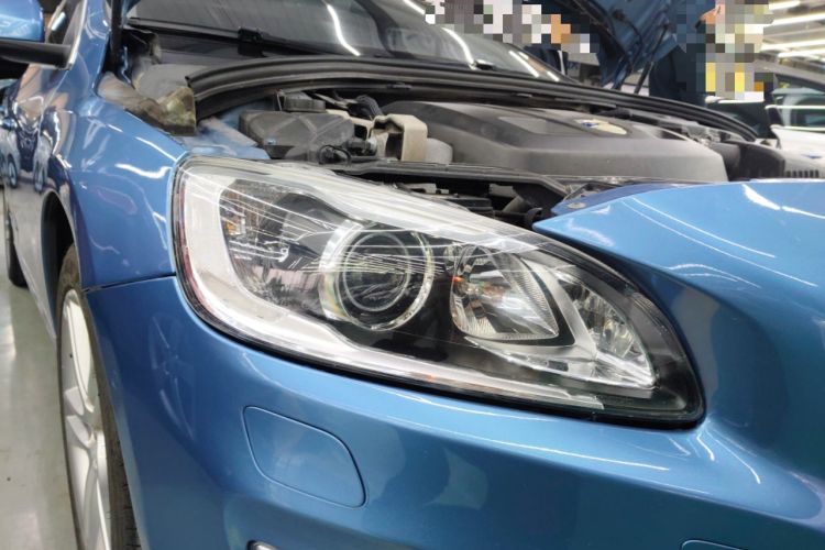 Used Volvo V60 2014 Restyled T5 Zhiya Edition Right Front Headlight