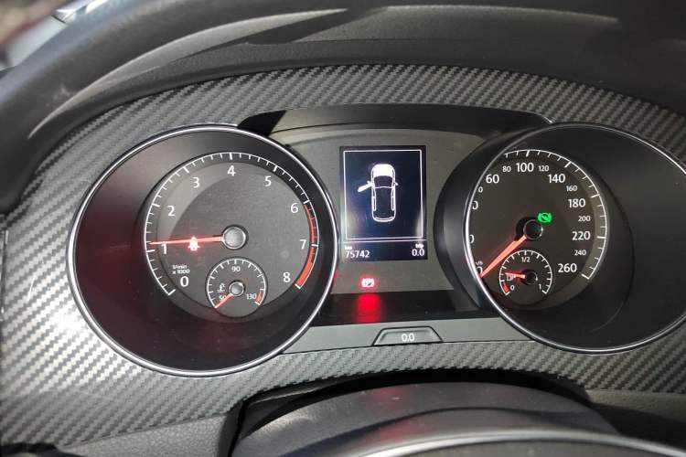 Used Volkswagen Golf Sportsvan 2016 280TSI Automatic Luxury Model Instrument Cluster