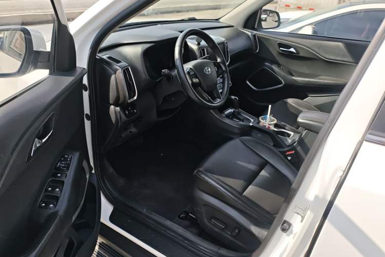 Used Hyundai ix35 2018 2.0L Automatic 2WD Zhiyong·Changxiang Edition
