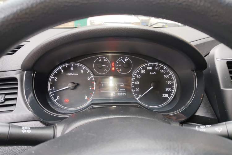 Used Nissan Tiida 2014 1.6L CVT Comfort Model
