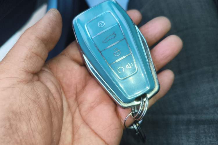 Used Geely Auto Emgrand L HiP 2022 1.5TD-DHT Pro 100KM Super Rui Vehicle Key