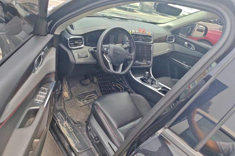 Used Lynk & Co 01 2019 2.0T Four-Wheel Drive Genie Pro Version China VI Standard
