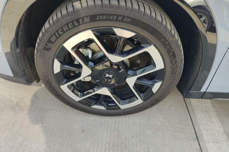 Used XPeng G7 2025 Model—702 Ultra Long Range Exterior 4