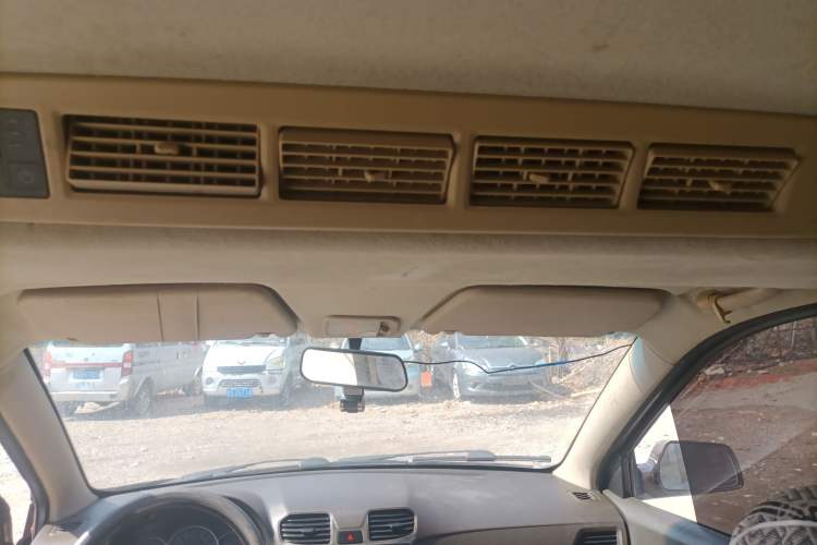 Used Wuling Hongguang 2014 1.5L S Standard Version
