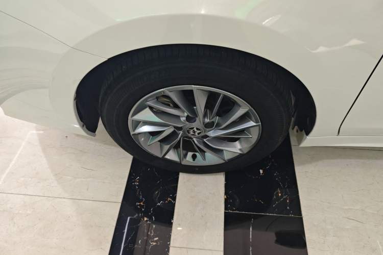 Used Venucia D60 2021 PLUS 1.6L XL CVT Yue Ling Edition