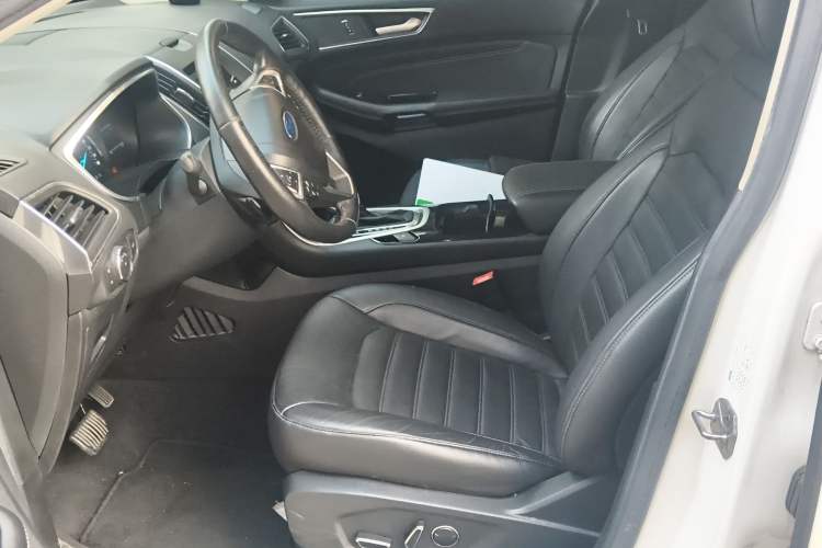 Used Ford Edge 2015 2.0T GTDi Two-Wheel-Drive High-Line Version Left Front Seat