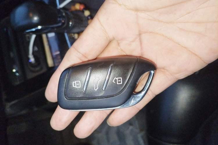 Used Roewe i5 2020 1.5L Automatic 4G Connect Luxury Flagship Edition