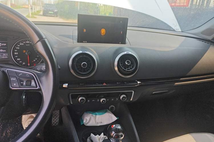 Used Audi A3 2019 Limousine 35 TFSI Fashion Edition China V standard
