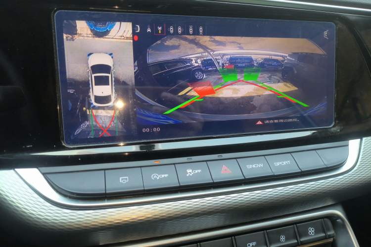 Used Dongfeng Aeolus AX7 2020 1.6T Automatic AI Navigation Model China VI Standard