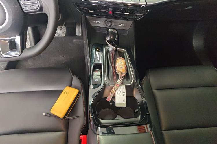 Used MG 5 2021 180 DVVT CVT Youth Luxury Edition
