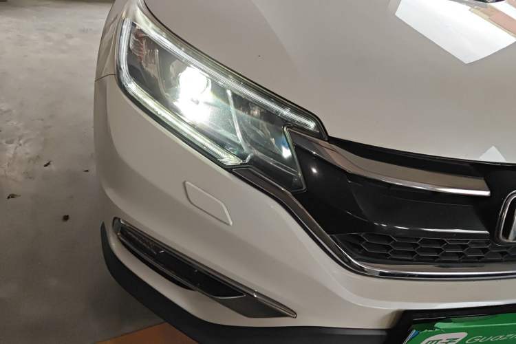 Used Honda CR-V 2015 2.4L Four-Wheel Drive Prestige Edition
