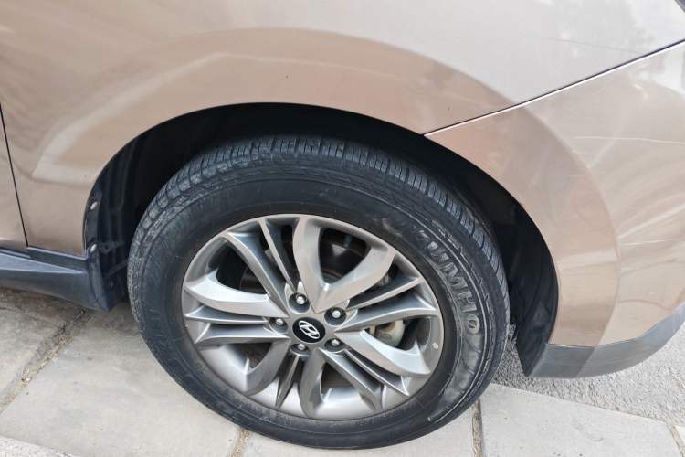 Used Hyundai ix35 2013 2.0L Automatic Two-Wheel Drive Smart GLS China IV Standard