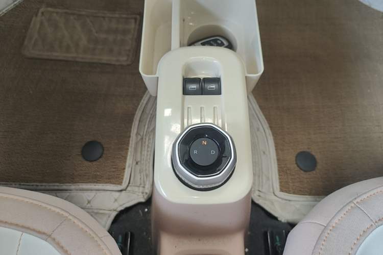 Used Geely Galaxy Panda 2024 Panda Mini 200km Endurance Bear