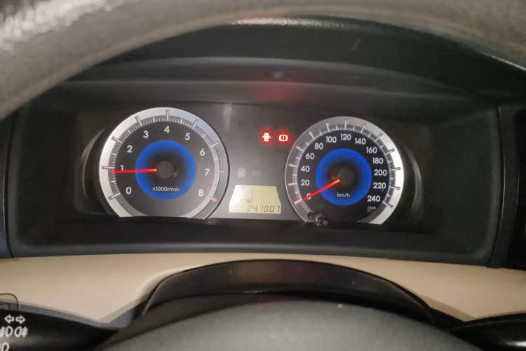 Used Toyota Corolla EX 2013 1.6L Manual Luxury Edition