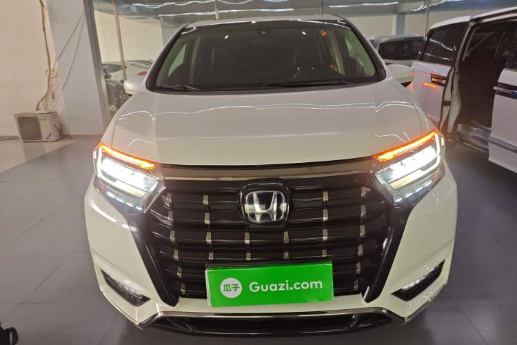 Used Honda Elysion 2022 2.0L eHEV Luxury Edition